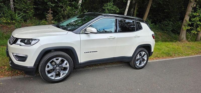 Gebraucht 2017 Jeep Compass Limited SUV | 14.600 € (Fairer Preis) - Bild 1/4