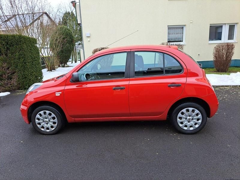 Gebraucht Nissan Micra 65 PS (47 kW) 2010 Rot Kleinwagen