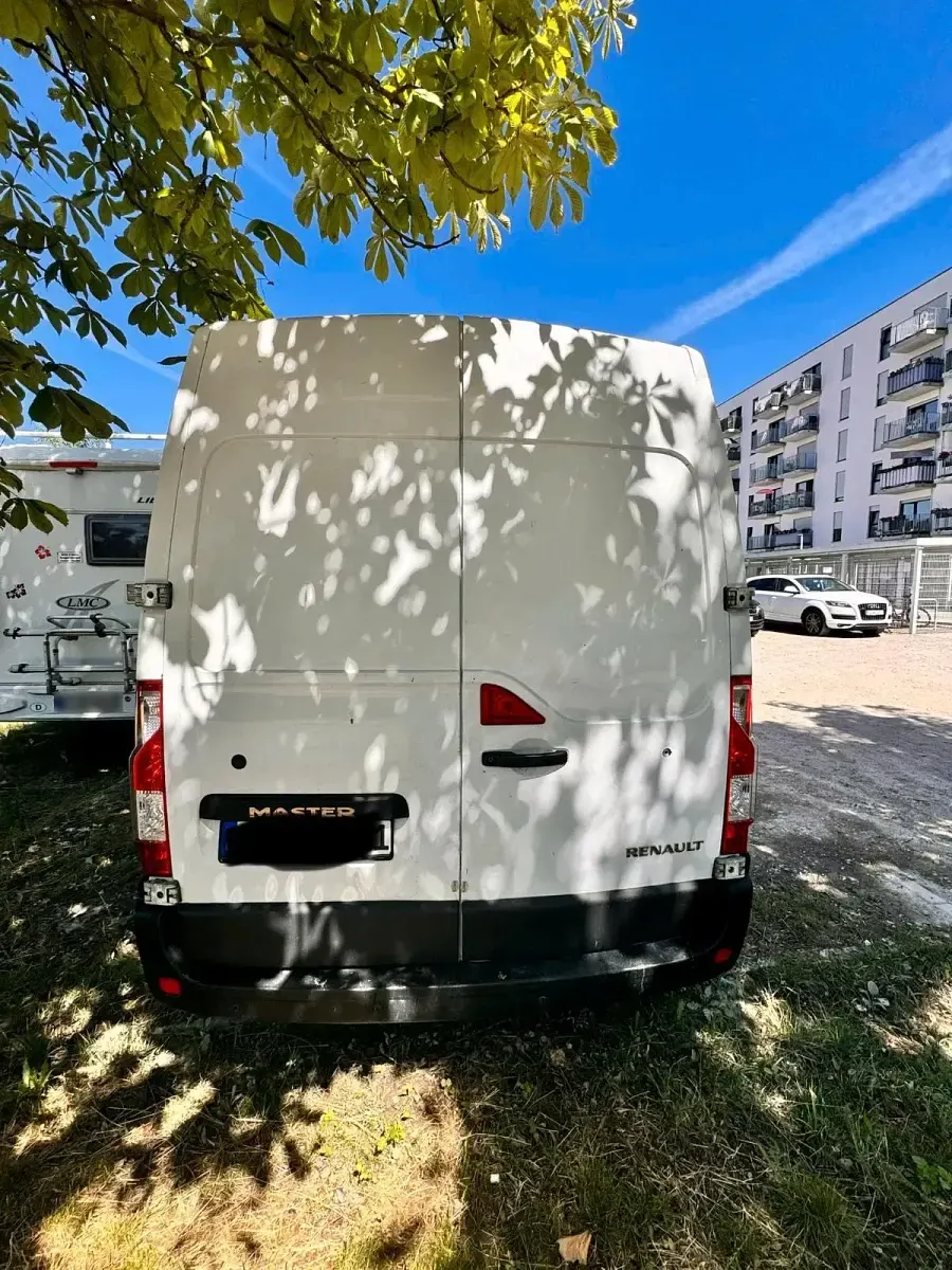 Gebraucht Renault Master 130 PS (95 kW) 2019 Weiß Van / Kleinbus
