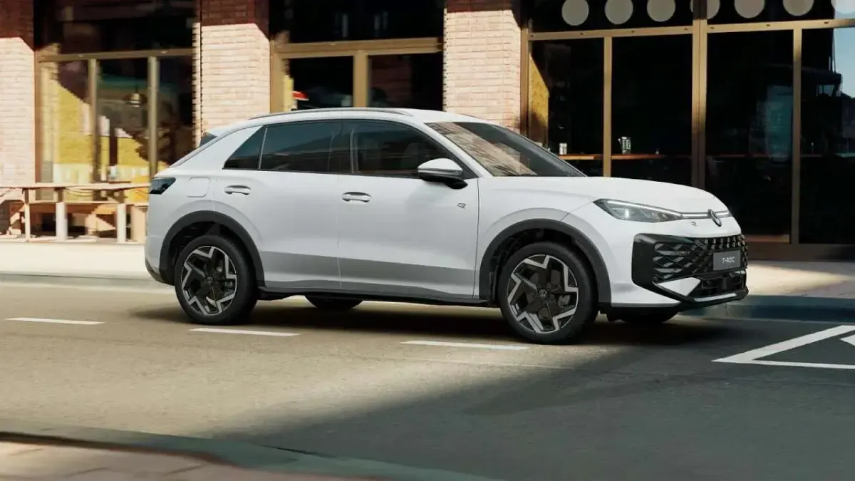Neu VW T-Roc R-line 150 PS (110 kW) 2026 Pure white (weiß) SUV