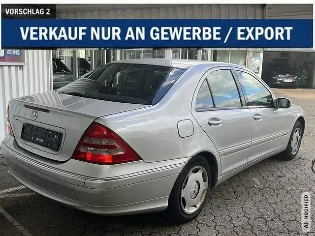 Gebraucht Mercedes C200 Elegance 163 PS (119 kW) 2002 Silber Limousine