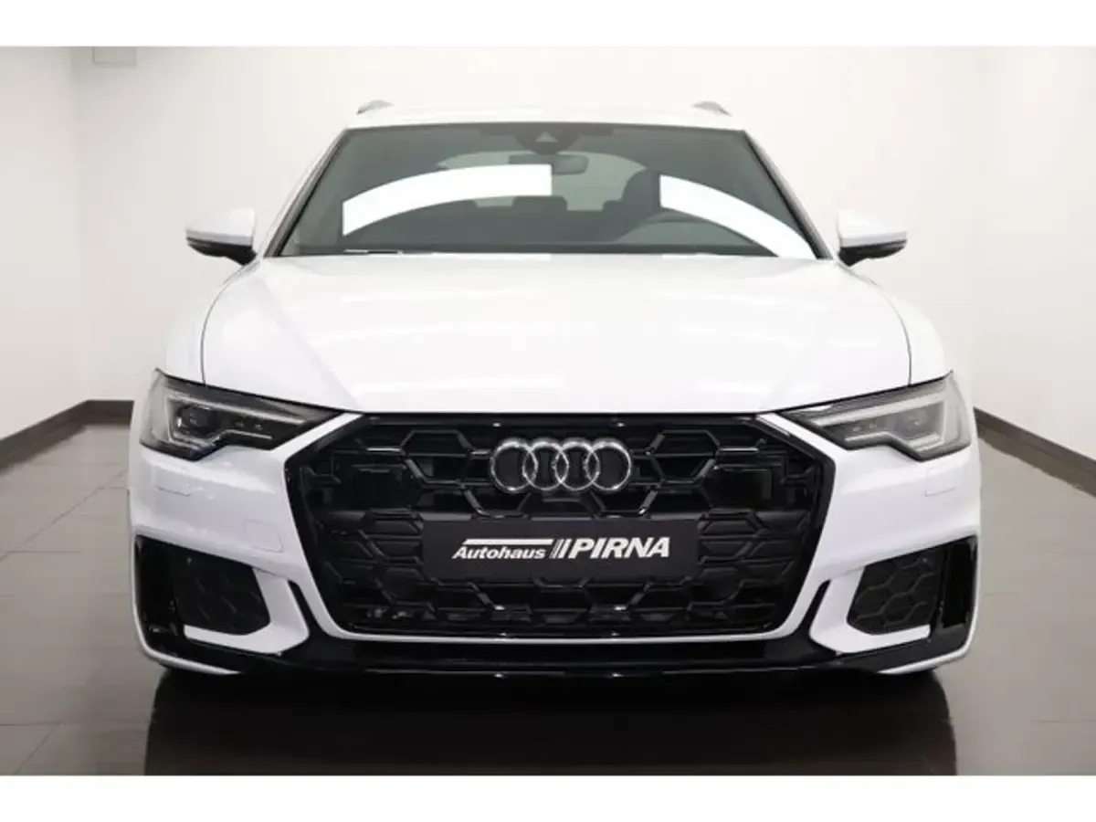 Gebraucht Audi A6 S-Line 204 PS (150 kW) 2023 Weiß Kombi