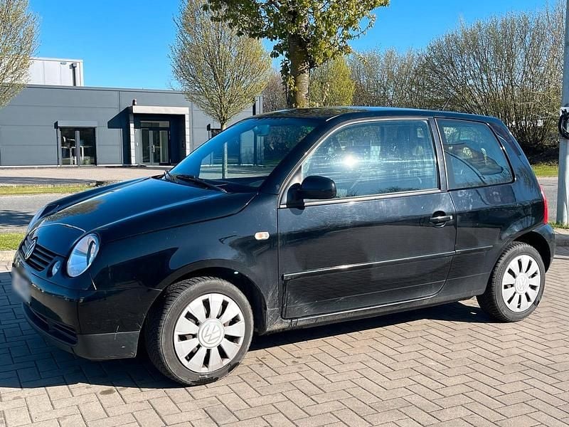 Second-hand VW Lupo 60 CP (44 kW) 2002 Negru Hatchback