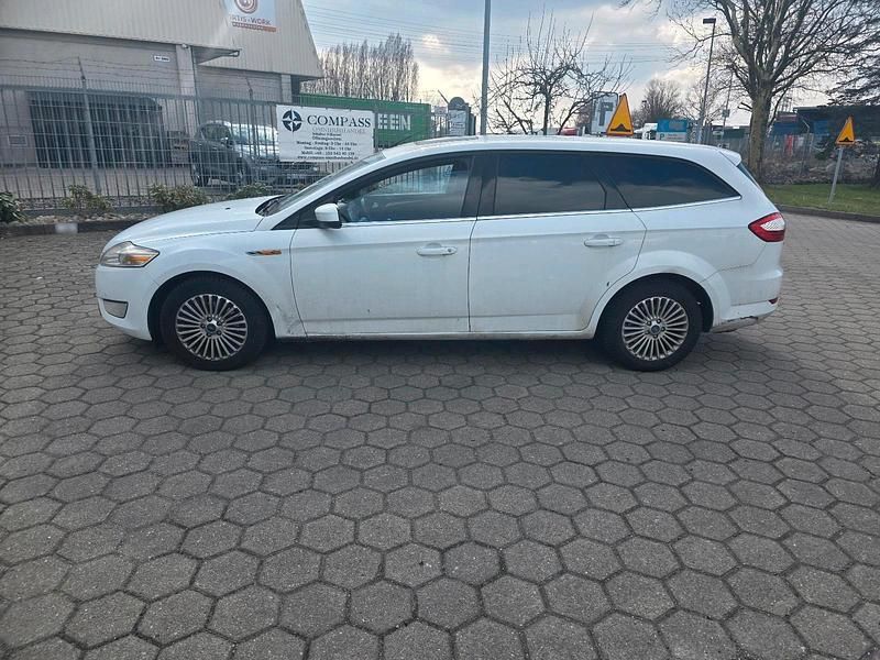 Gebraucht Ford Mondeo 140 PS (102 kW) 2008 Weiß Kombi