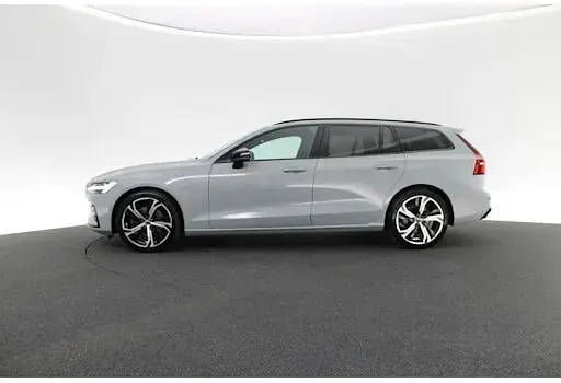 Gebraucht Volvo V60 Plus 197 PS (144 kW) 2023 Grau Kombi