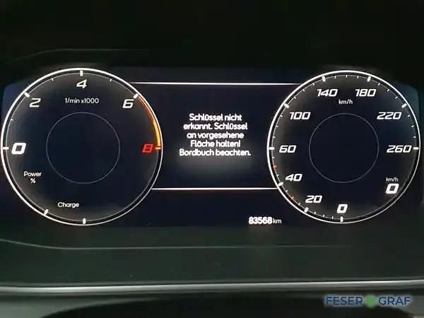 Używany Seat Leon 204 KM (150 kW) 2022 Srebrny Kombi