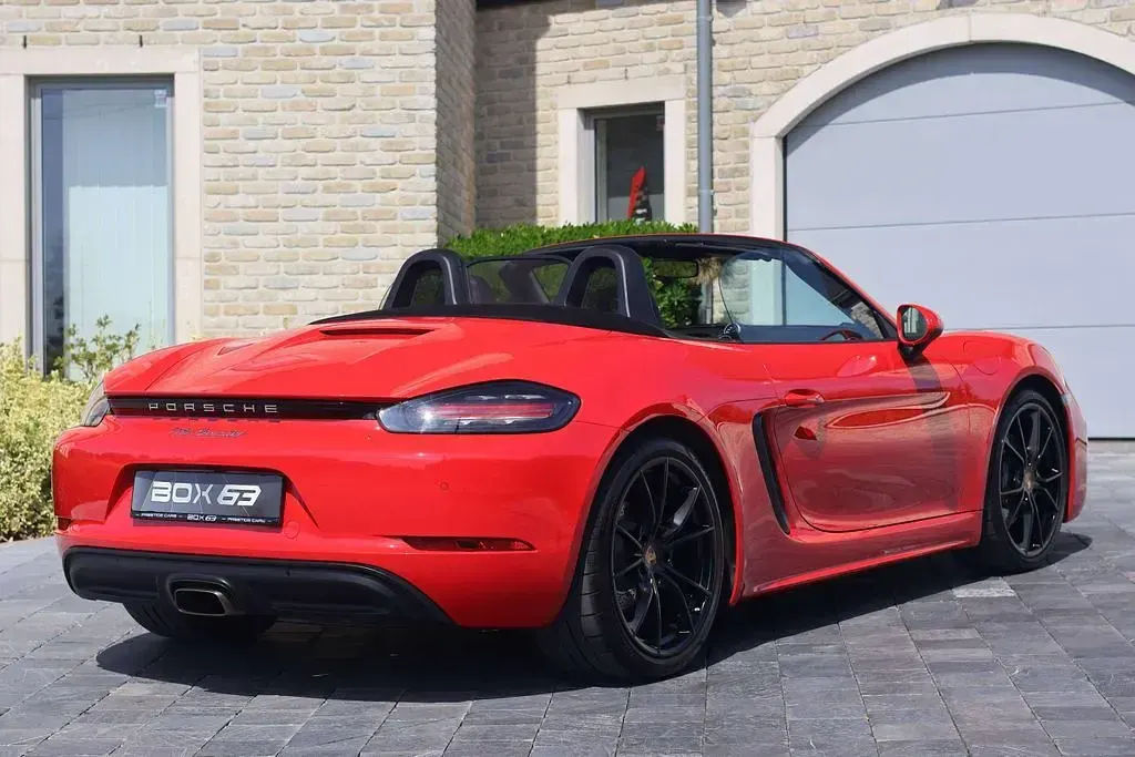 Gebraucht Porsche 718 Boxster 300 PS (220 kW) 2017 Rot Cabrio