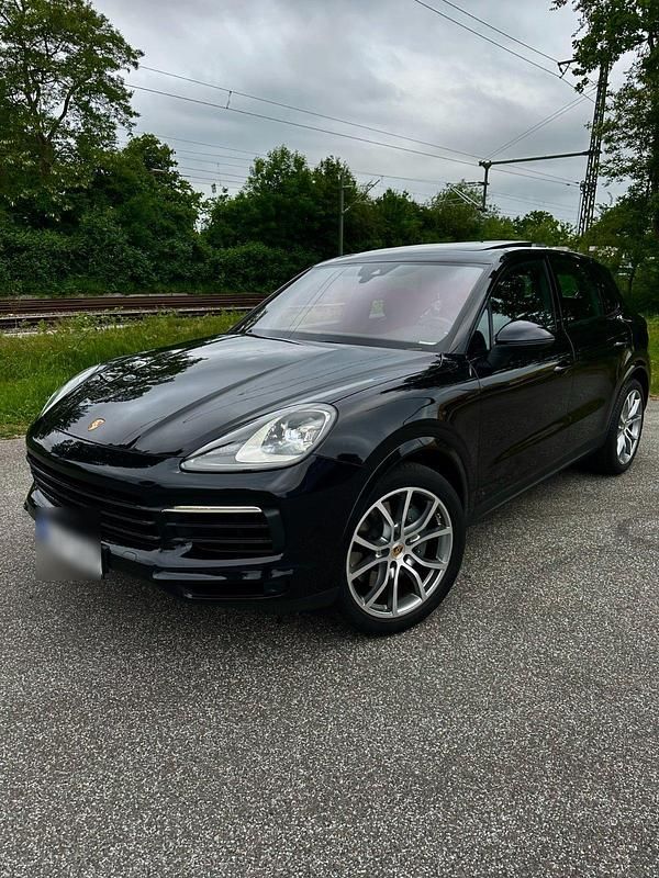 Schwarz Gebraucht 2019 Porsche Cayenne S SUV | 56.700 € (Superpreis) - Bild 1/4