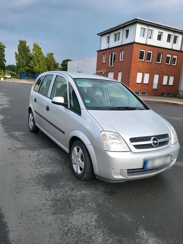 Gebraucht Opel Meriva 90 PS (66 kW) 2004 Silber Van / Kleinbus