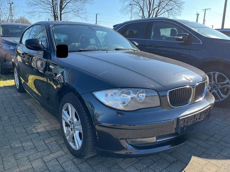 Gebraucht BMW 116 122 PS (89 kW) 2010 Black sapphire metallic Kleinwagen