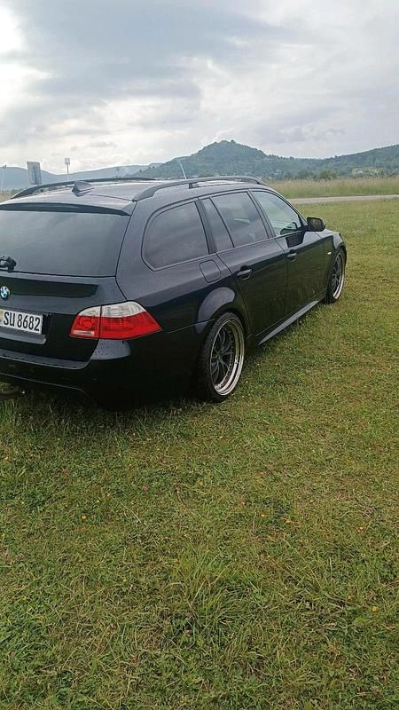 Gebraucht BMW 535 M Sport 272 PS (200 kW) 2005 Kombi