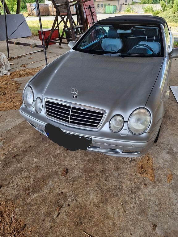 Silber Gebraucht 2000 Mercedes CLK230 Avantgarde Cabrio | 2.999 € (Superpreis) - Bild 1/4