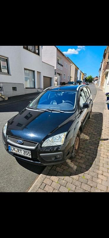 Gebraucht Ford Focus 100 PS (73 kW) 2009 Schwarz Kombi