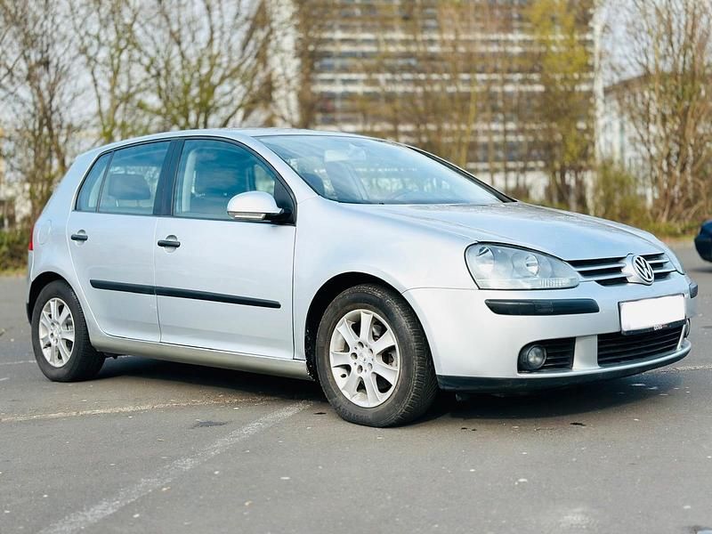 Gebraucht VW Golf IV 105 PS (77 kW) 2004 Grau Limousine