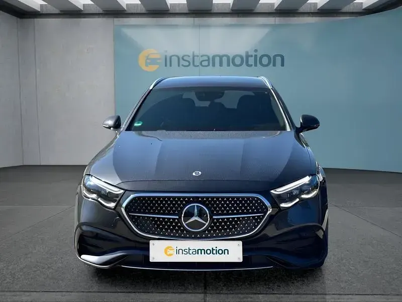 Gebraucht Mercedes E450 367 PS (269 kW) 2025 Grau Kombi
