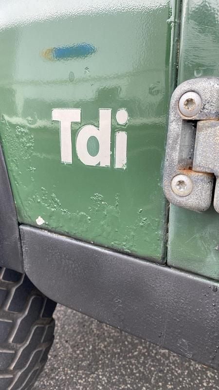 Gebraucht Land Rover Defender 113 PS (83 kW) 1995 Grün Kombi