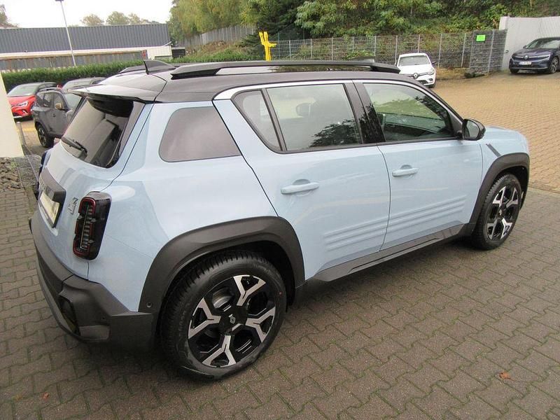Neu Renault 4 E-Tech Komfort 110 kW (150 PS) 2025 Blau SUV
