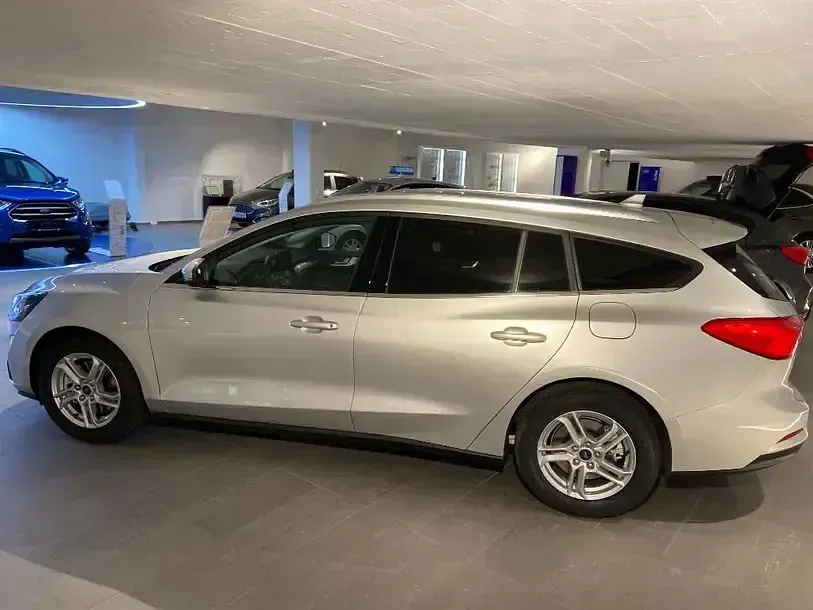 Gebraucht Ford Focus 123 PS (90 kW) 2021 Silber Kombi