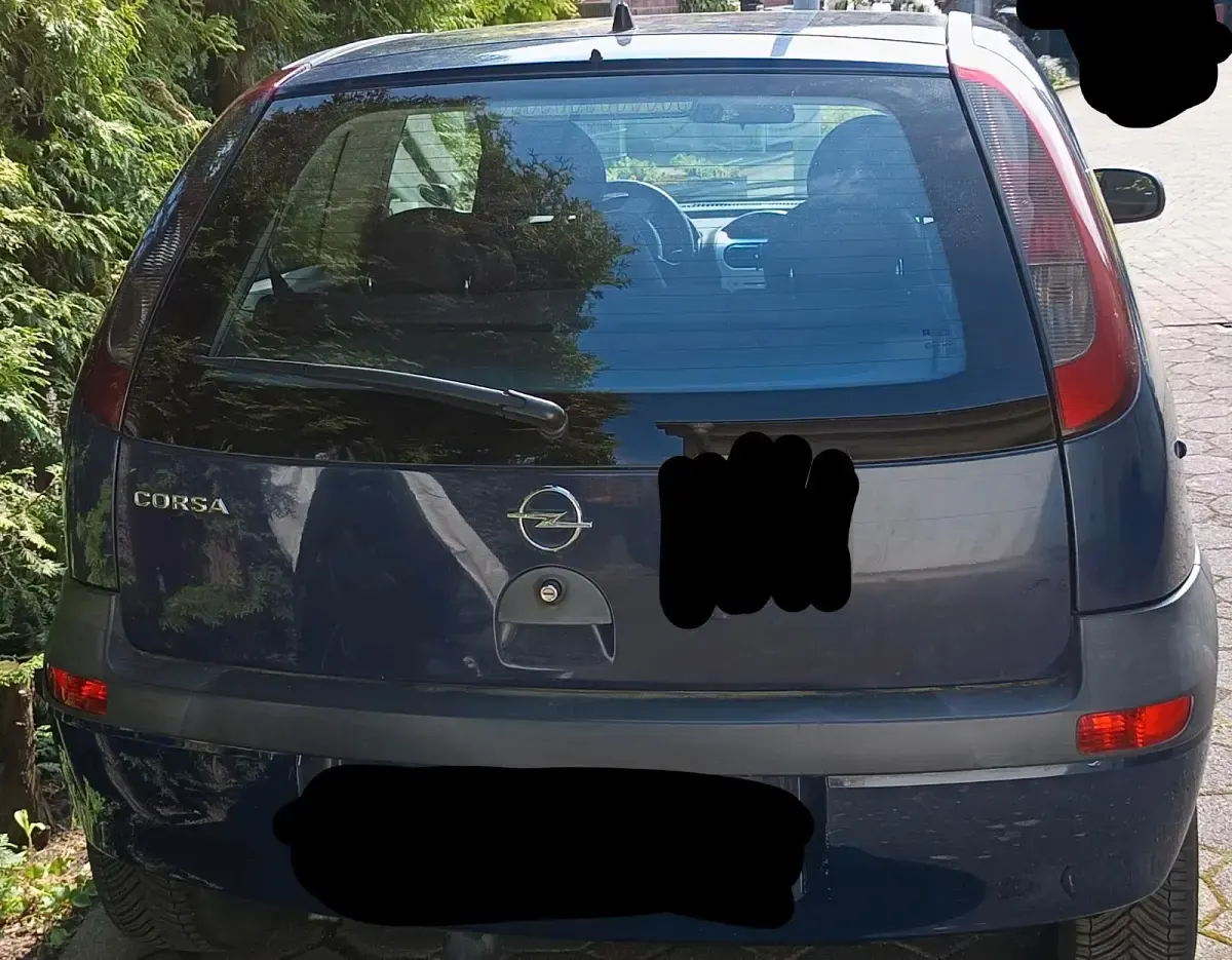 Używany Opel Corsa 59 KM (43 kW) 2003 Niebieski Hatchback