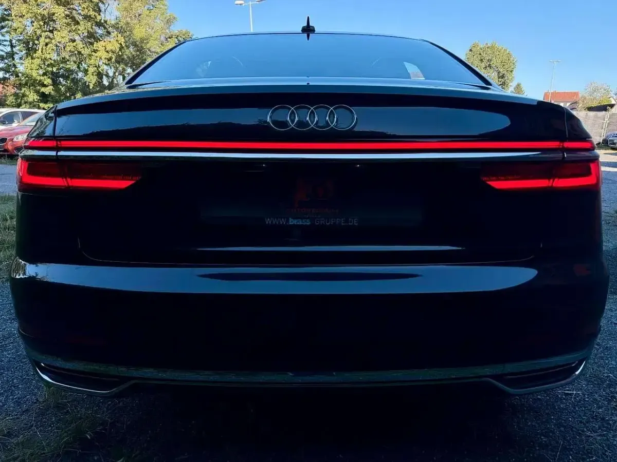 Gebraucht Audi A8 340 PS (250 kW) 2017 Vesuvgrau Limousine