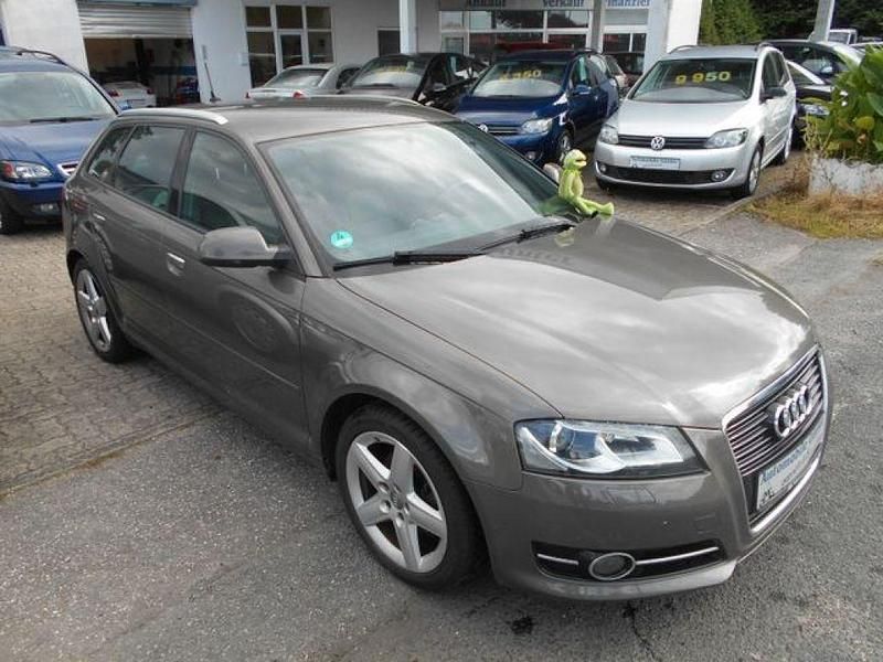 Gebraucht Audi A3 Ambition 125 PS (91 kW) 2011 Dakotagrau (metallic) Kleinwagen