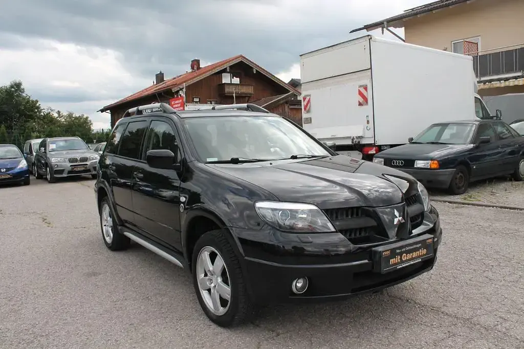 Gebraucht Mitsubishi Outlander 160 PS (117 kW) 2006 Schwarz SUV