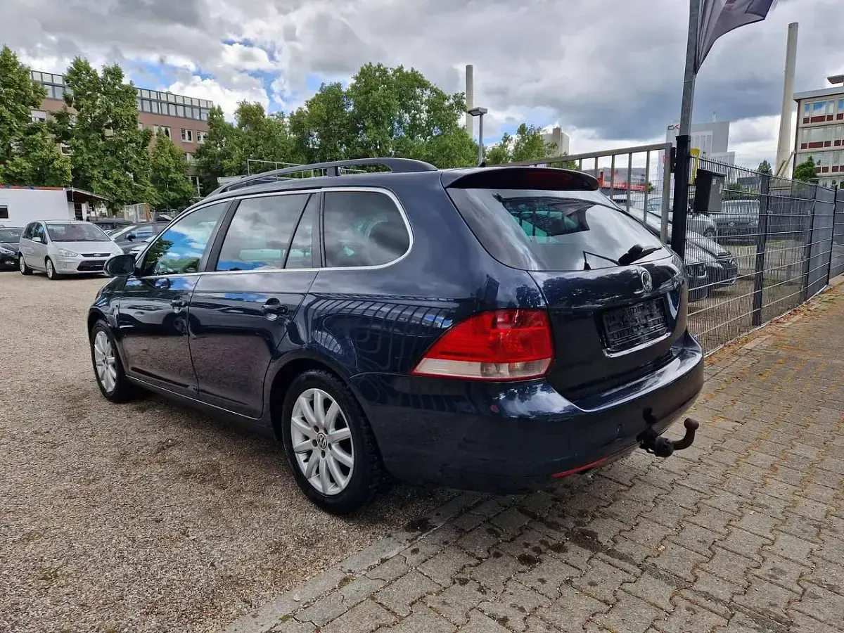 Gebraucht VW Golf VI Comfortline 122 PS (89 kW) 2008 Bluegraphit perleffekt Kleinwagen