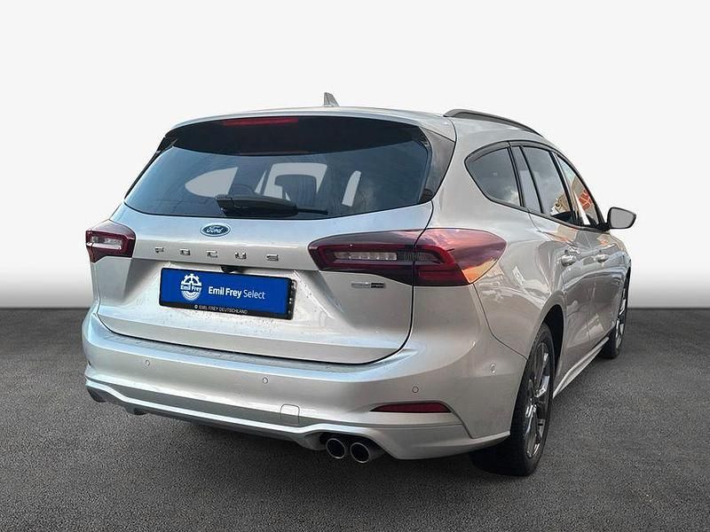 Gebraucht Ford Focus ST-Line X 125 PS (91 kW) 2023 Moondust silber metallic Kombi