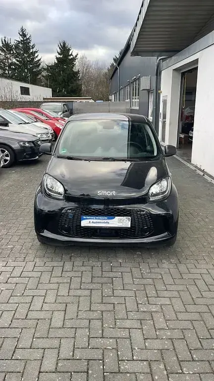 Gebraucht Smart ForFour Electric Drive 60 kW (82 PS) 2022 Schwarz Limousine