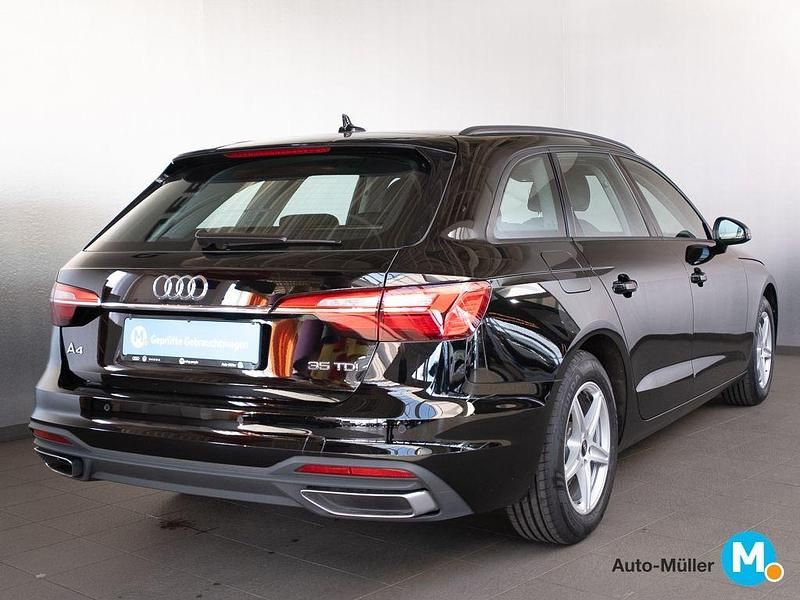 Gebraucht Audi A4 Sport 163 PS (119 kW) 2023 Schwarz Kombi
