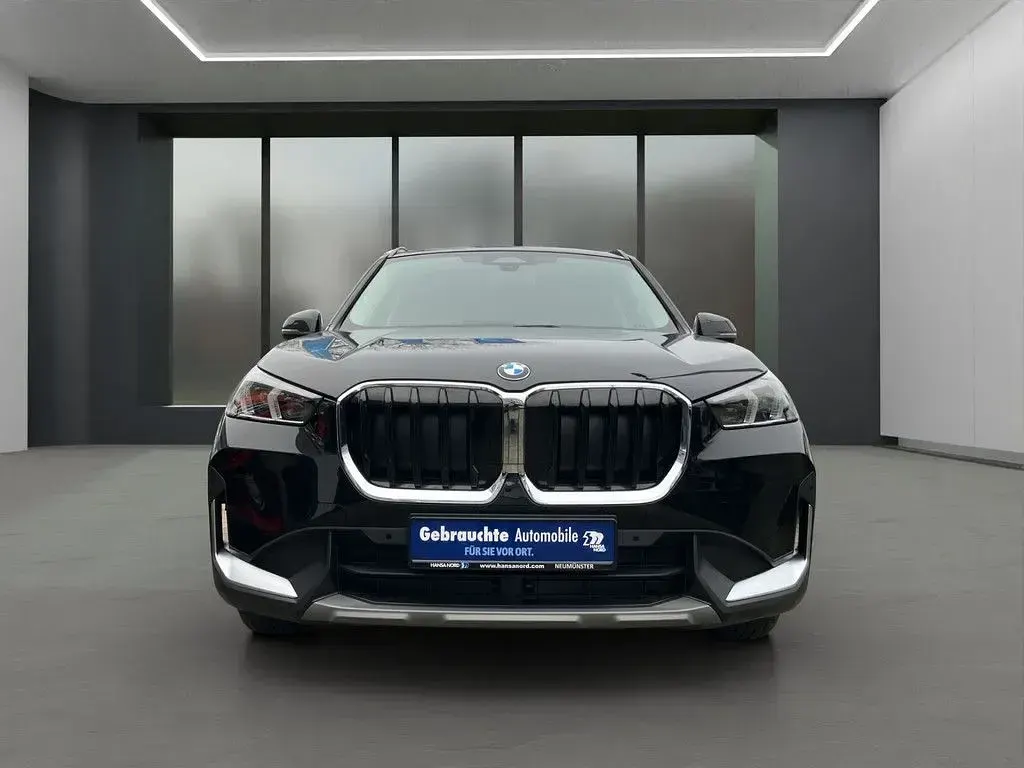Używany BMW X1 150 KM (110 kW) 2025 Czarny SUV
