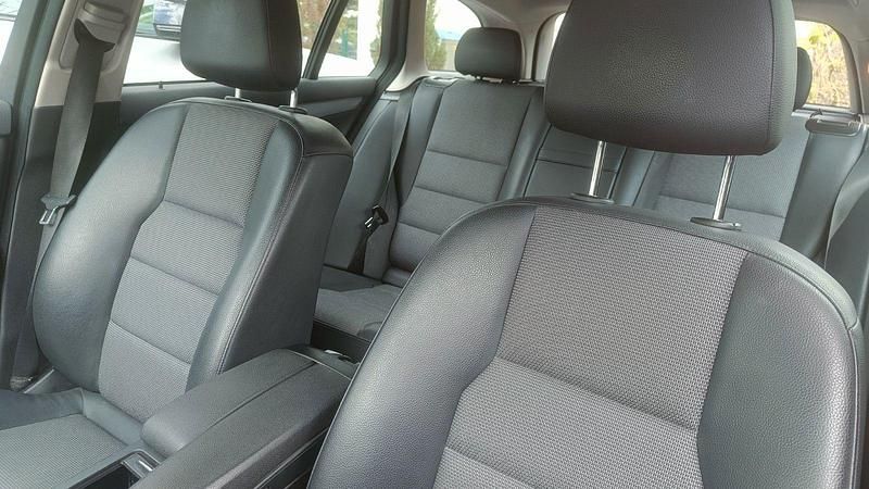 Gebraucht Mercedes C180 156 PS (114 kW) 2009 Schwarz Kombi