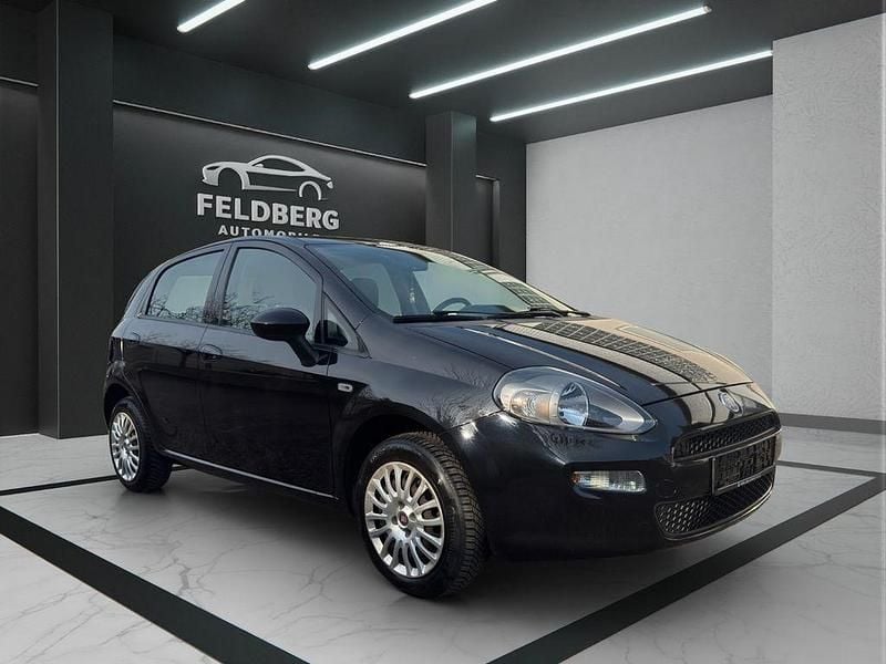 Gebraucht Fiat Punto Pop 77 PS (56 kW) 2012 Schwarz Kleinwagen