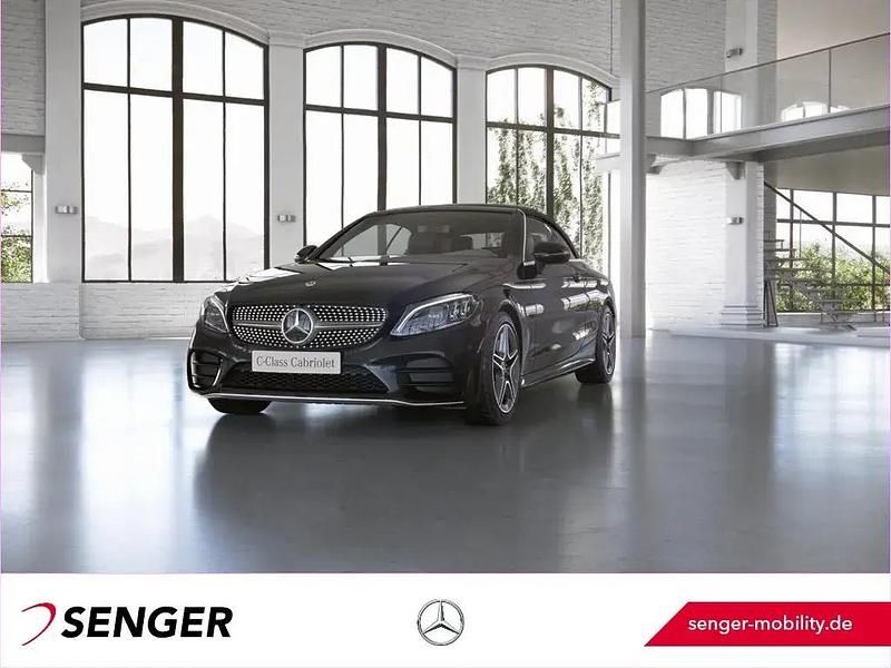 Schwarz Gebraucht 2021 Mercedes C200 AMG line Cabrio | 35.380 € (Fairer Preis) - Bild 1/1