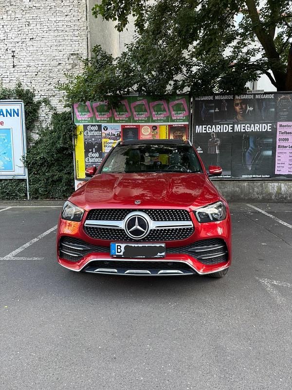 Rot Gebraucht 2019 Mercedes GLE400 AMG SUV | 52.990 € (Superpreis) - Bild 1/4