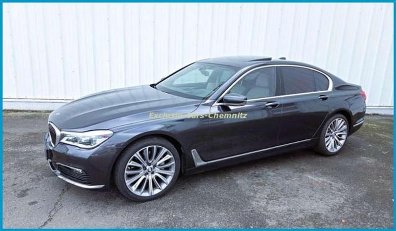 Gebraucht BMW 740L 320 PS (235 kW) 2017 Sophistograu brillanteffekt me Limousine