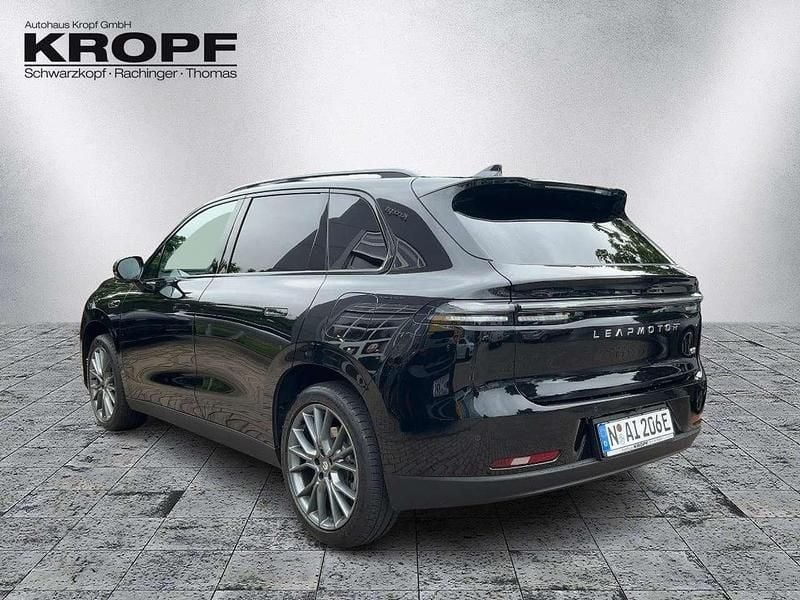 Gebraucht Leapmotor C10 215 PS (158 kW) 2025 Schwarz SUV