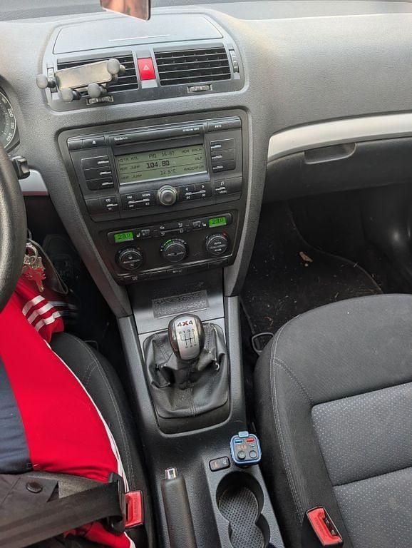 Gebraucht Skoda Octavia Ambiente 150 PS (110 kW) 2007 Grau Kombi