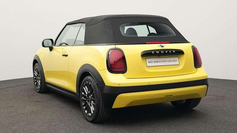 Gebraucht Mini Cooper Cabriolet Classic 163 PS (119 kW) 2025 Gelb Cabrio