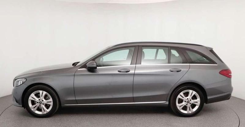 Gebraucht Mercedes C200 160 PS (117 kW) 2022 Grau Kombi