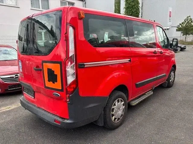 Gebraucht Ford Transit Custom 105 PS (77 kW) 2018 Rot Van