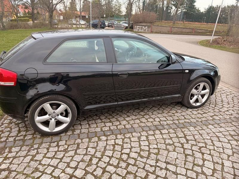 Gebraucht Audi A3 116 PS (85 kW) 2007 Schwarz Kleinwagen