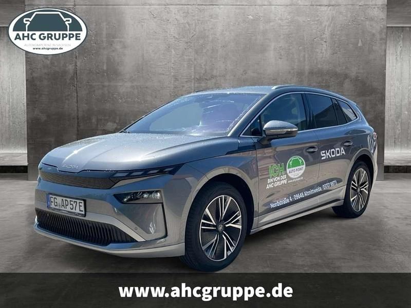Graphitegrau metallic Gebraucht 2025 Skoda Enyaq iV Loft SUV | 40.950 € (Guter Preis) - Bild 1/4