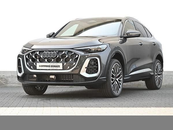 Schwarz (tamboragrau metallic) Neu 2025 Audi SQ5 Sportback Comfort SUV | 83.670 € (Superpreis) - Bild 1/4