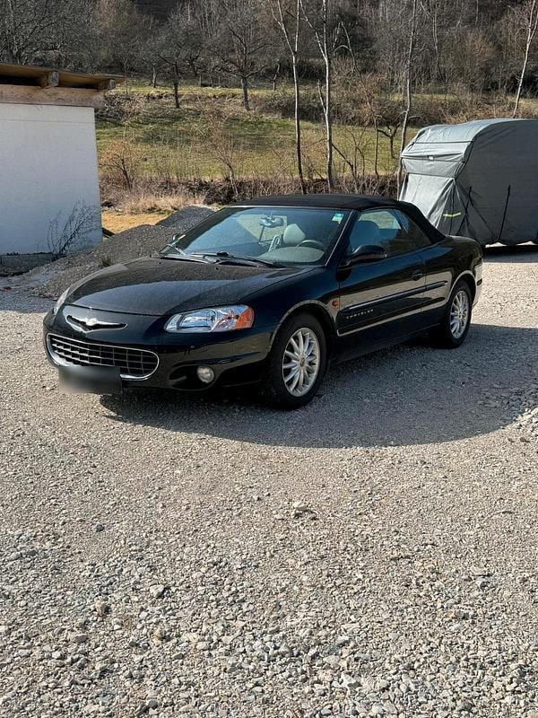 Gebraucht Chrysler Sebring Cabriolet 203 PS (149 kW) 2001 Schwarz Cabrio