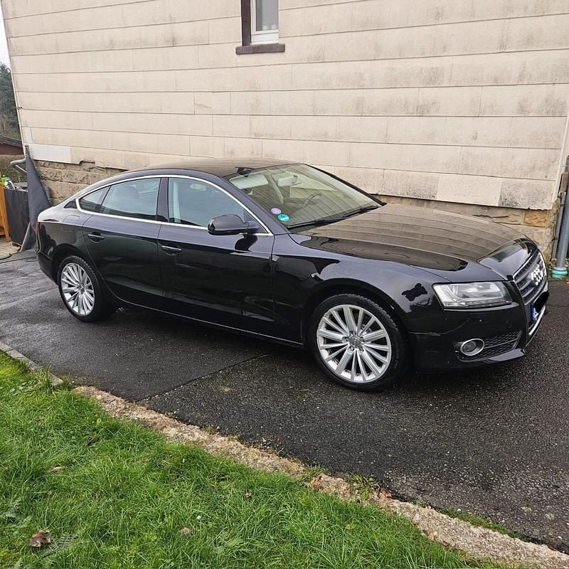 Gebraucht Audi A5 Sportback 160 PS (117 kW) 2011 Schwarz Kleinwagen