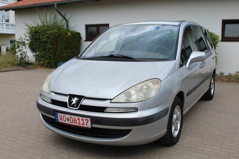 Silber Gebraucht 2004 Peugeot 807 Family Van / Kleinbus | 1.980 € (Fairer Preis) - Bild 1/4