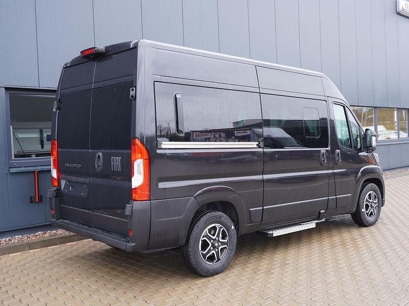 Neu Fiat Ducato 179 PS (131 kW) 2025 Schwarz Van