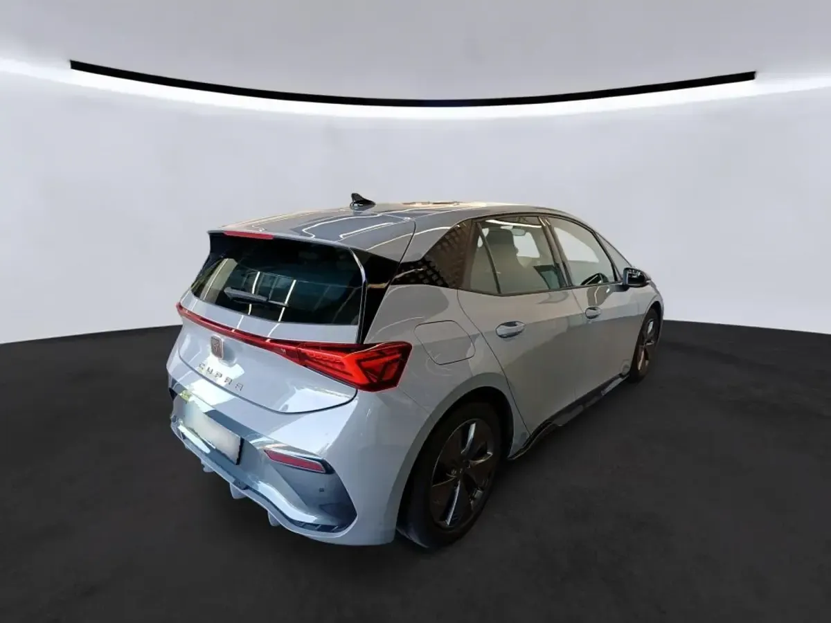 Gebraucht Cupra Born 150 kW (204 PS) 2024 Grau Kleinwagen
