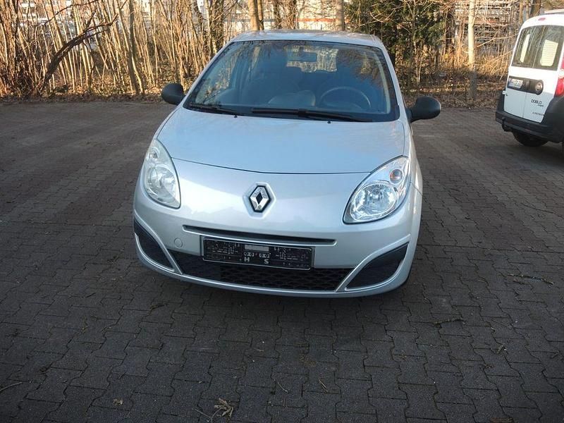 Gebraucht Renault Twingo 58 PS (42 kW) 2008 Silber Kleinwagen